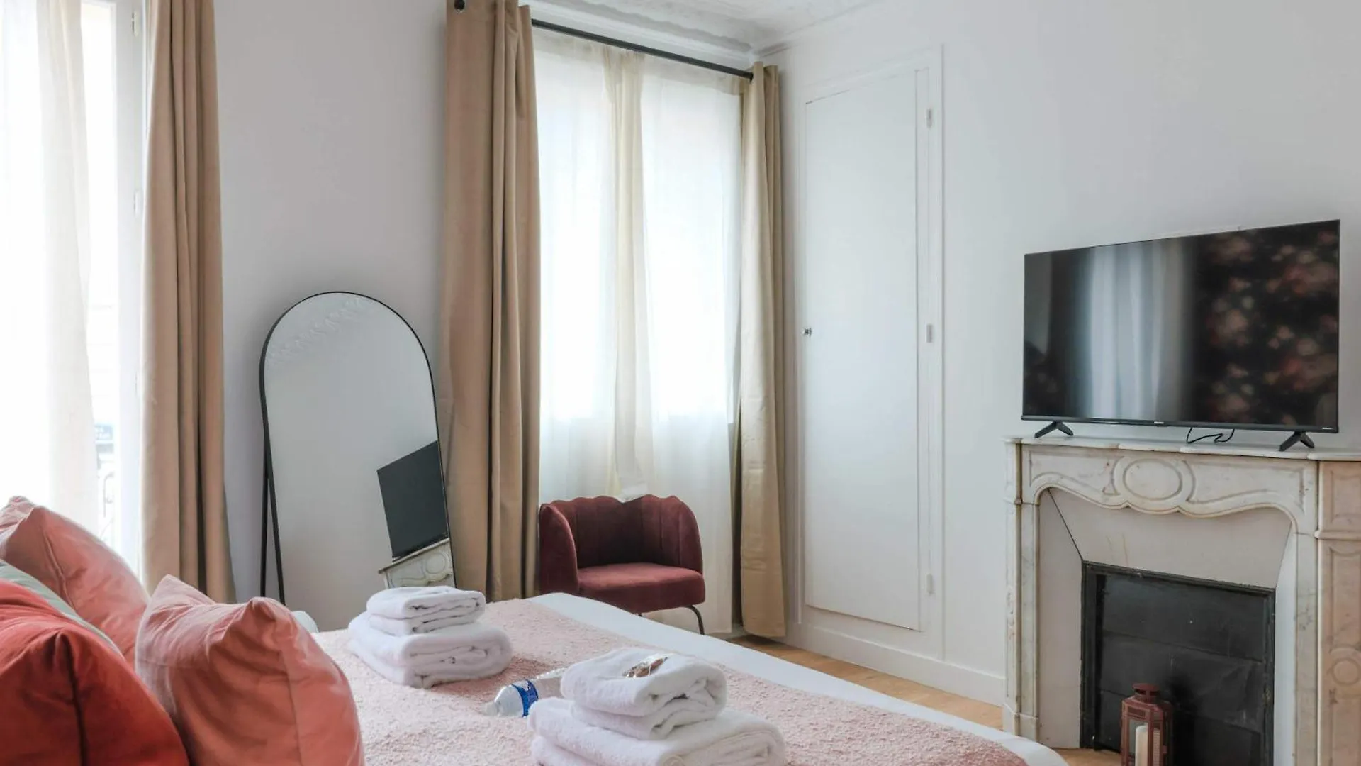 Proche Nation - Appartement A Paris 20E - Haystia 0*,  فرنسا